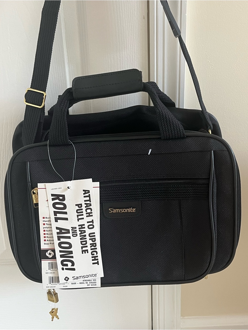 Samsonite Black Laptop Brief with Shoulder Strap
